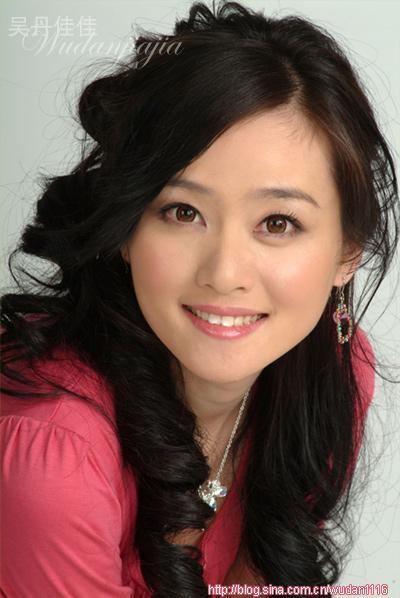 吴丹佳佳