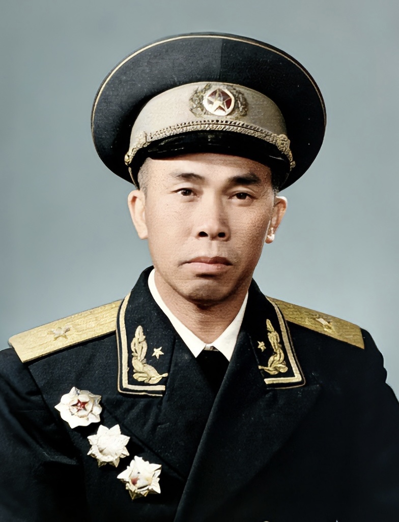 谭文邦