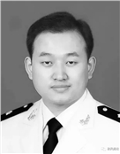 王磊