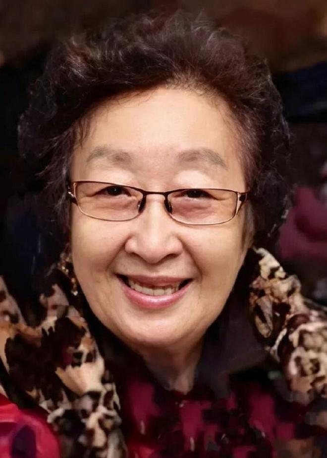 演员彭玉