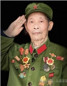 许万强