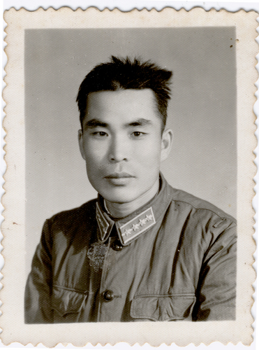 李小潢