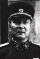 李伟