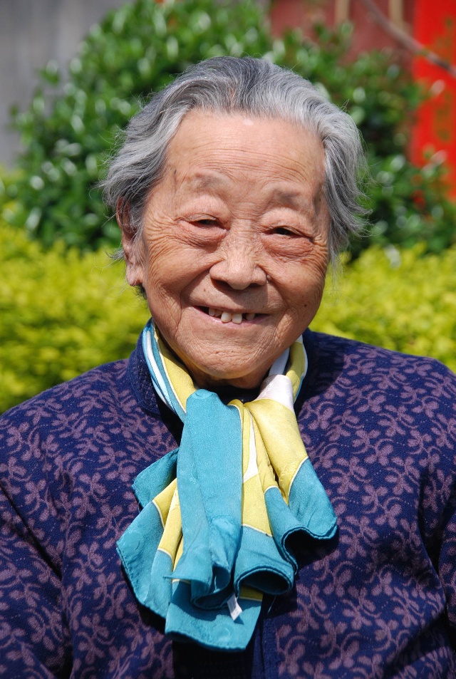朱寄甦