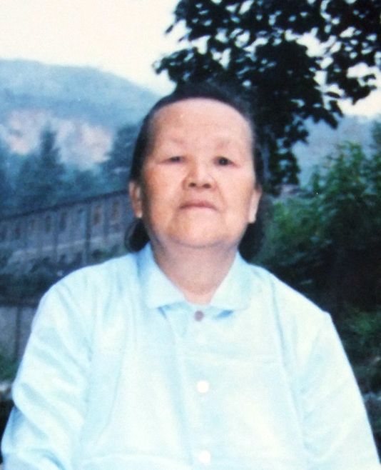 秦心祥外婆