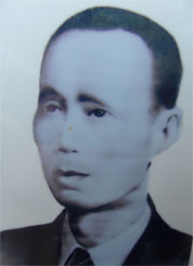 唐中英