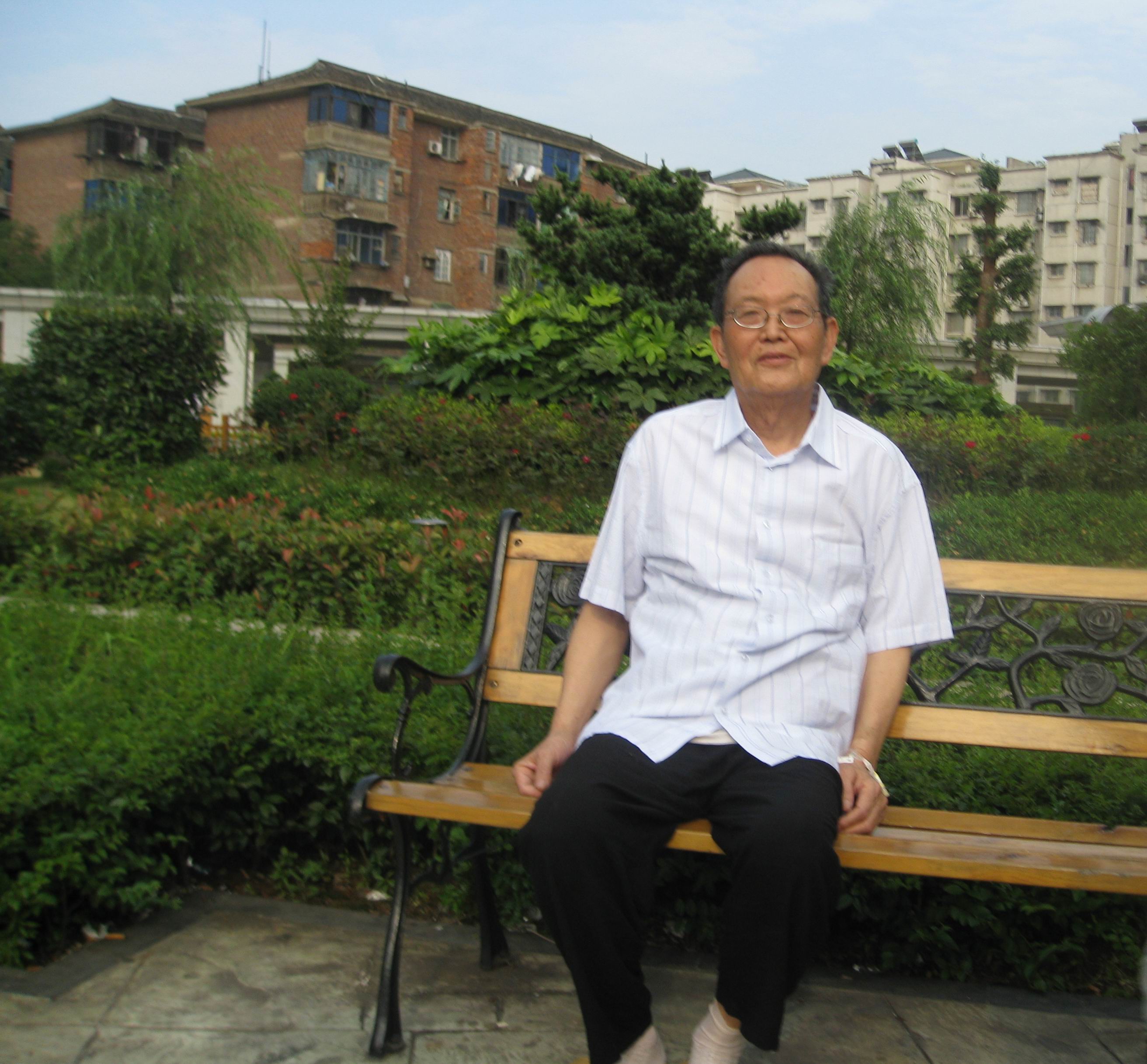 陈庆云