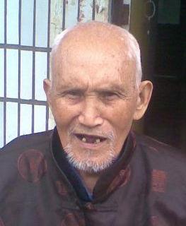 梁洪郁