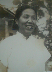 谷秀英