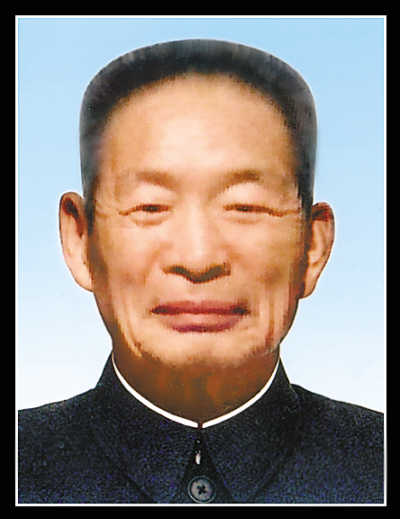 屈志统