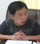 罗宇